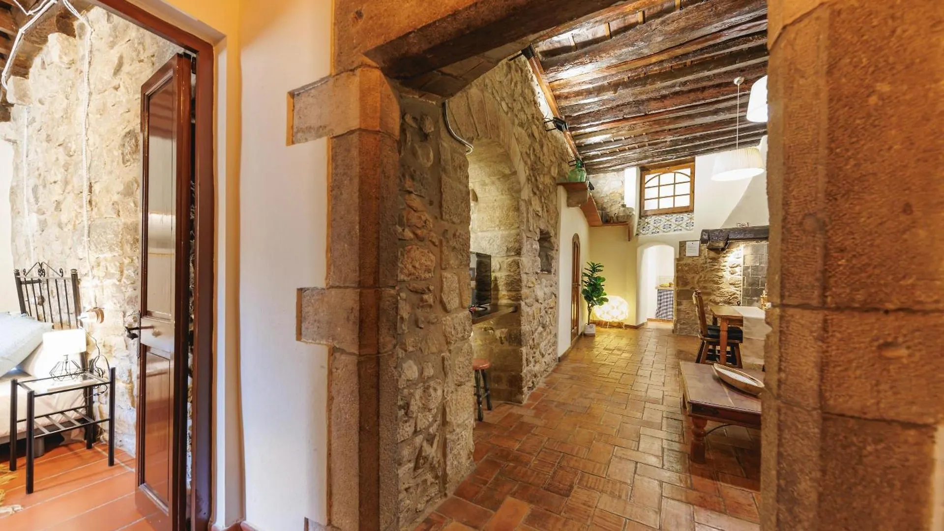 Bravissimo Girona 1593, Medieval Charm España